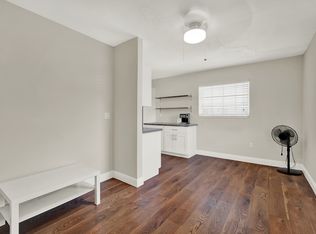 4 Sidonia Ave APT 6, Miami, FL 33134