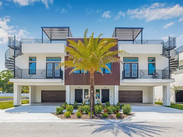 490 87th Ave N, Saint Petersburg, FL 33702