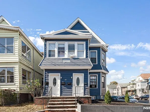 494 E 26th St, Paterson, NJ 07514