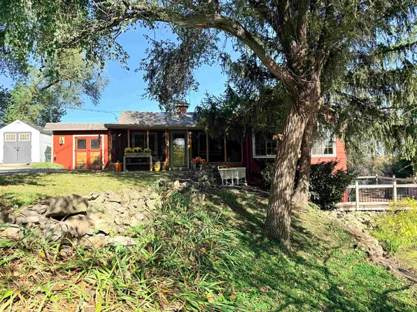 15 Pioneer Ct, Marion, KS 66861