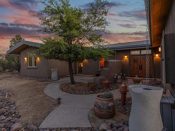 3rd image of 70053 Sonora Rd