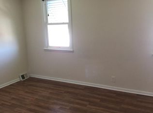 8729 Cottage St, Philadelphia, PA 19136