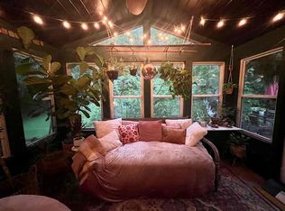 445 Princess Ann Dr, Hendersonville, NC 28739