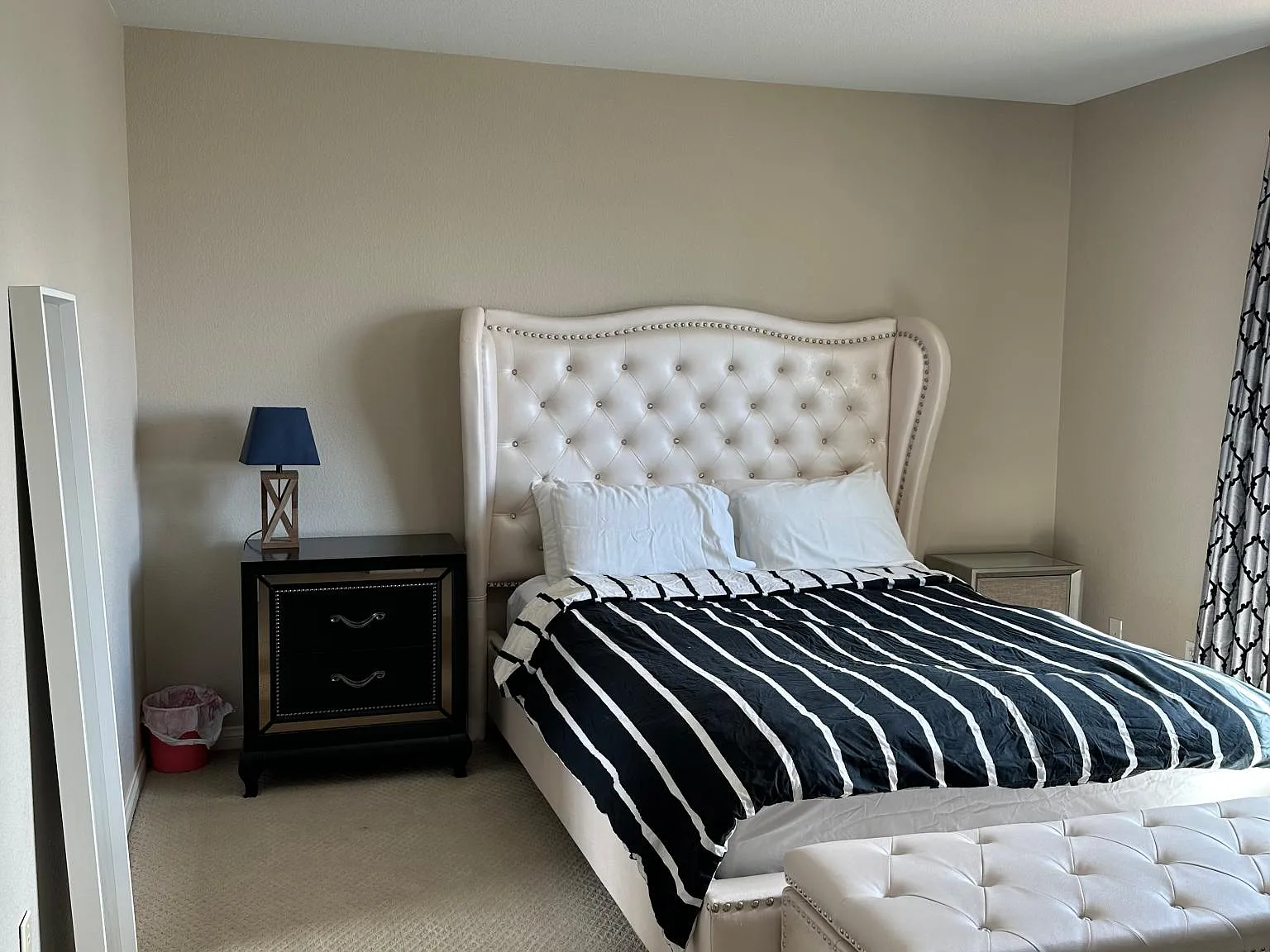 4 bed, 2.5 bath, 2758 sqft, $850 — Photo 2