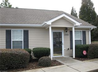 3366 Hyde Place Cir, Winston Salem, NC 27103