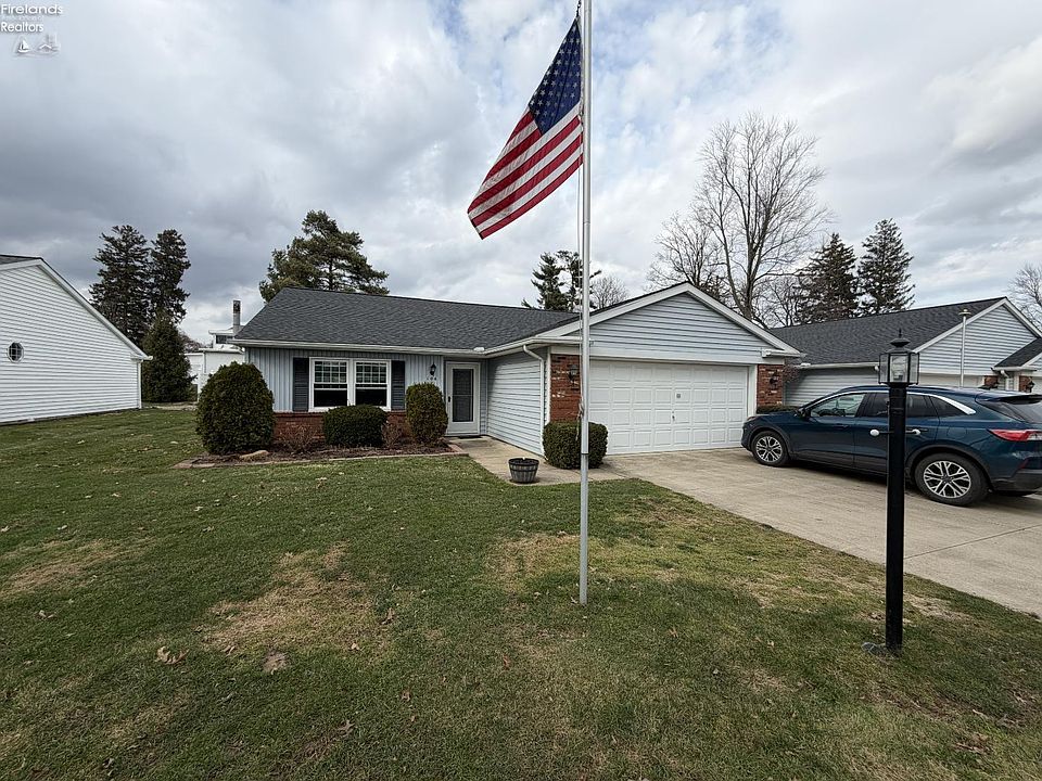 1st image of 104 Leisure Ln