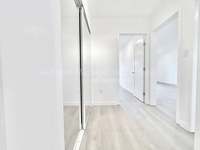 3900 Nicolet Ave — Photo 16