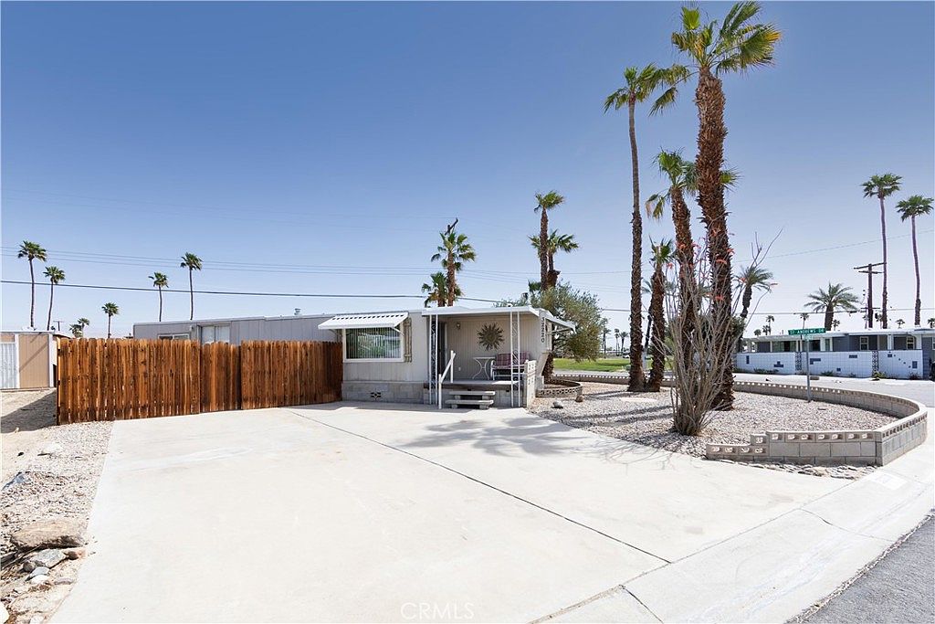 32220 Oakland Hls, Thousand Palms, CA 92276 Zillow
