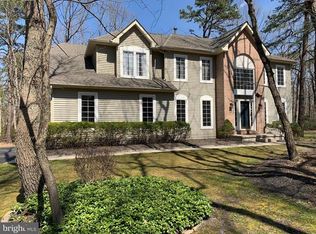 12 Madison Ct, Southampton, NJ 08088