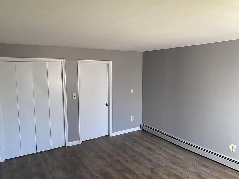 16 Adams Ct #16 — Photo 9
