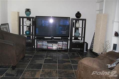 4th image of 1502 Wensley Ave