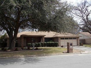 1017 Meadowlark Ln, Granbury, TX 76048