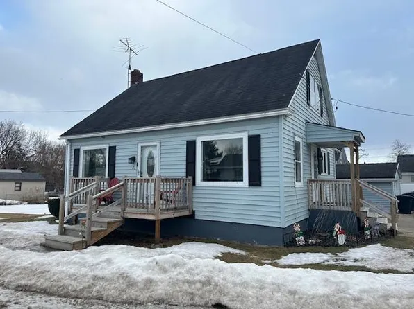23 Jenkins St, Peru, NY 12972