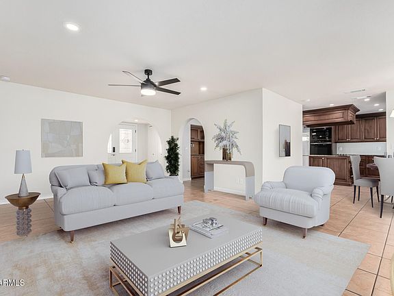 5th image of 1614 W BEAUBIEN Drive