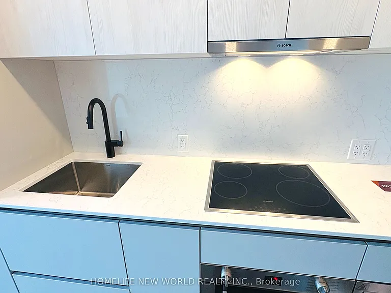 609 Sherbourne St #3301 — Photo 17
