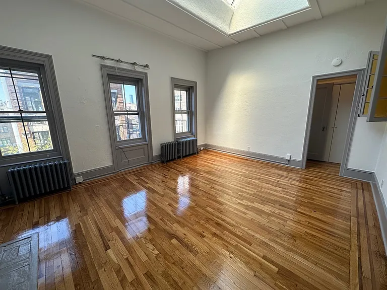 23 Barrow St #5-C — Photo 9