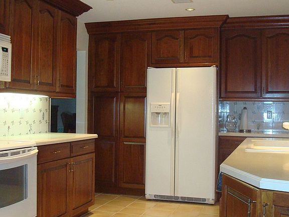 Gormet Kitchen with Custom Cherry Cabinets!