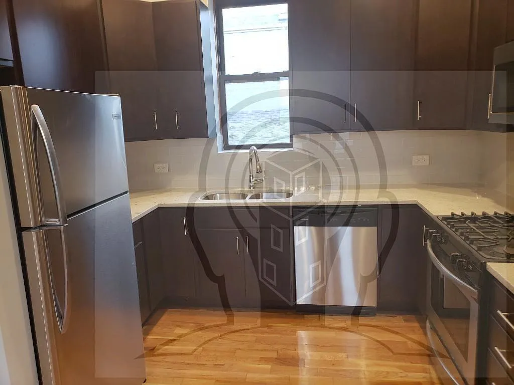 2 bed, 2.0 bath, $2,600 — Photo 2