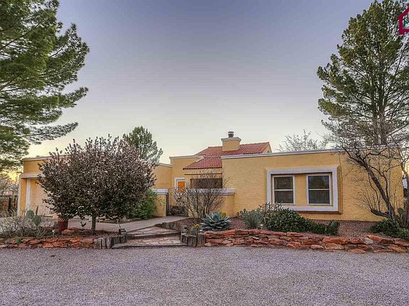 3rd image of 50 Horseshoe Cir