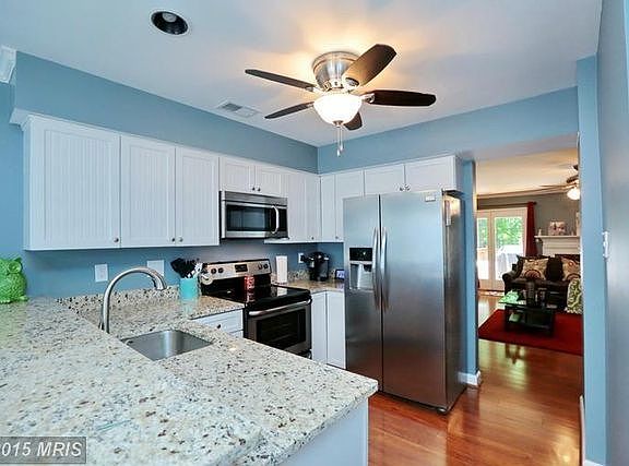 3rd image of 133 Huckleberry Dr