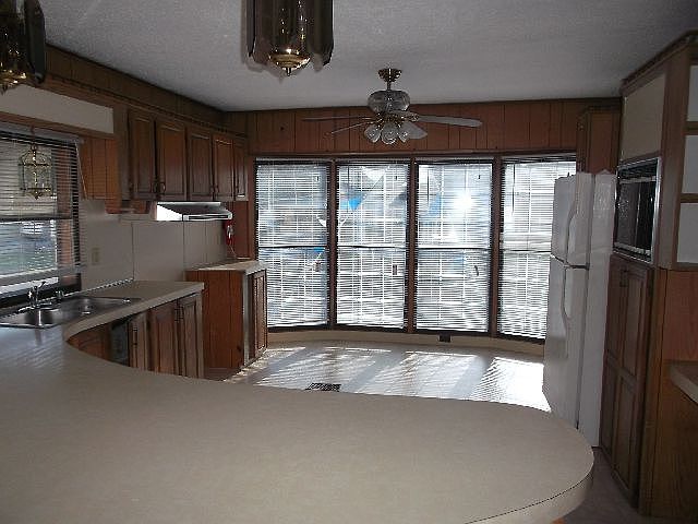 2nd image of 56 Waterview Pkwy