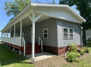 17122 Brothers Bay Rd, Alpena, MI 49707