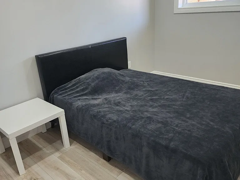 811 Sarnia Rd #57 — Photo 7