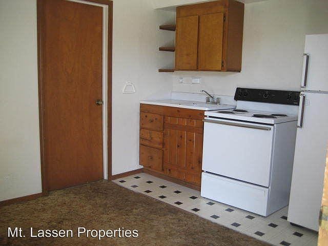 2nd image of 6 Monrovia St APT 4