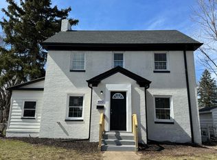 4592 Jefferson Pl, Gary, IN 46408