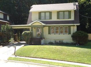 459 Forest Dr, Council Bluffs, IA 51503