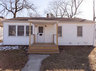 37 S Williams St, Westmont, IL