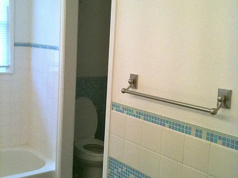 4401 Binkerd Dr — Photo 7