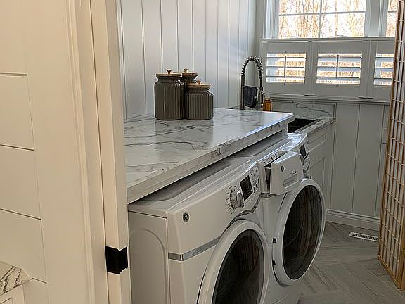 5th image of 138 Walnut Ave