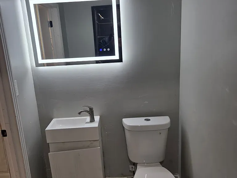 1629 Netherwood Ave #1A — Photo 3