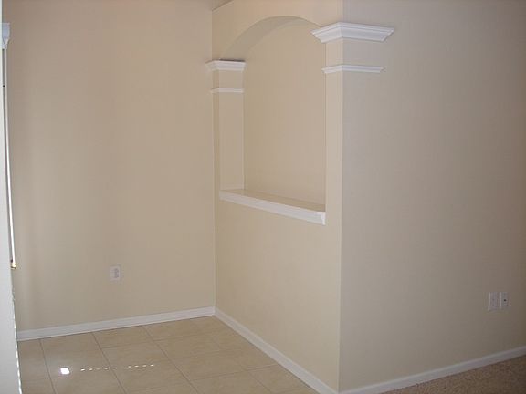 5th image of 30722 Lanesborough Cir