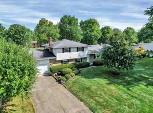 470 Willow Run Dr, Pickerington, OH 43147