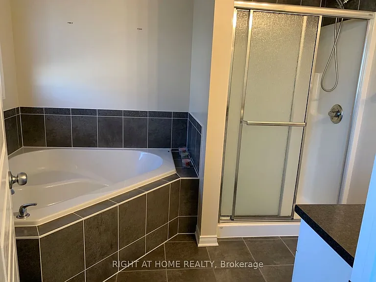 1602 Westhall Way — Photo 14
