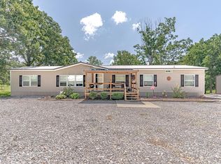 284 Sycamore Rd, Salem, AR 72576