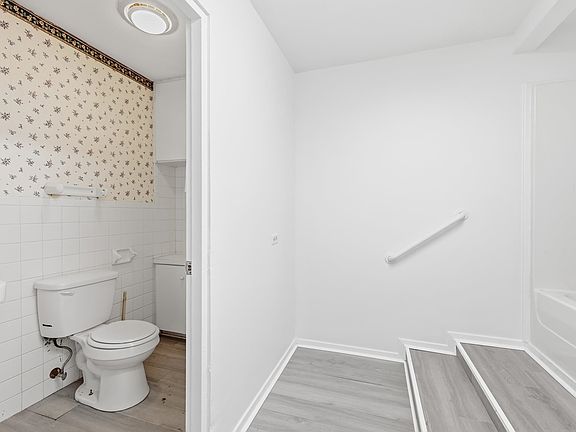 5th image of 6688 W Main St #1