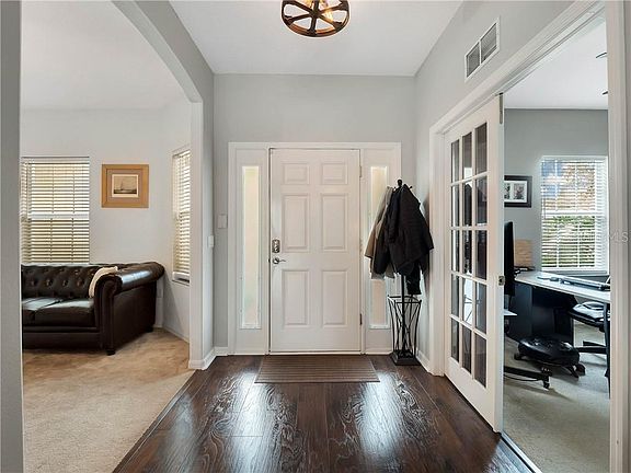 4th image of 502 Cypress Oak Cir