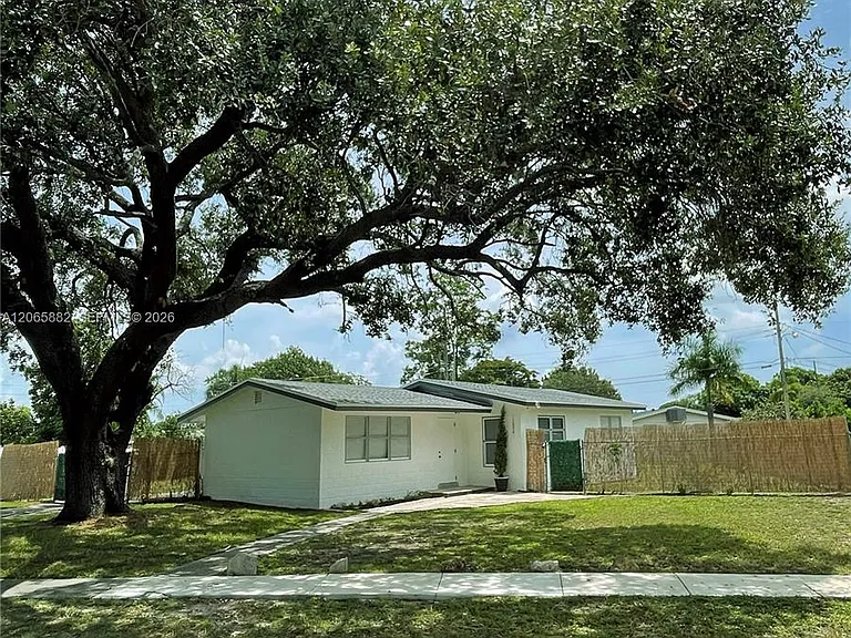 1606 NW 12th Ave — Photo 60