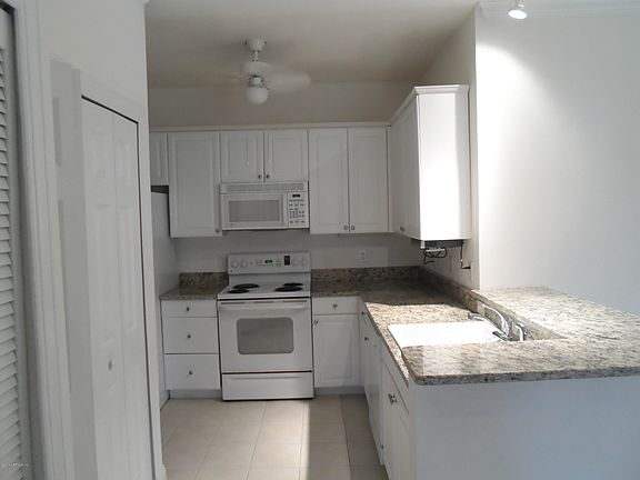 5th image of 225 Presidents Cup Way Unit 101