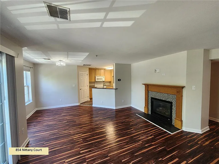 854 Nittany Ct — Photo 5