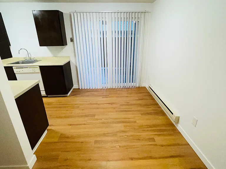 Cedar Park — Photo 12
