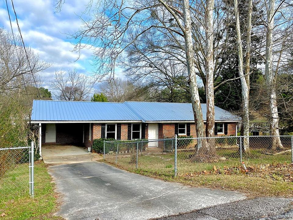1st image of 23 Shady Ln