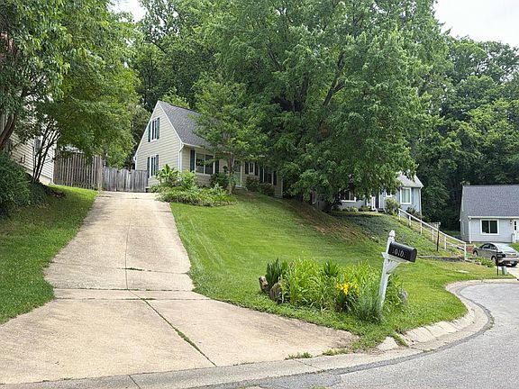 3rd image of 10107 Meredith Ave