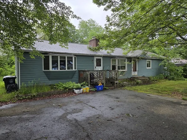 417 Bigelow St, Marlborough, MA 01752