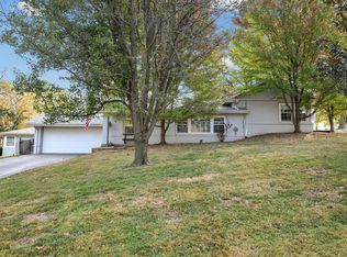 611 Warrenton Dr, Saint Louis, MO