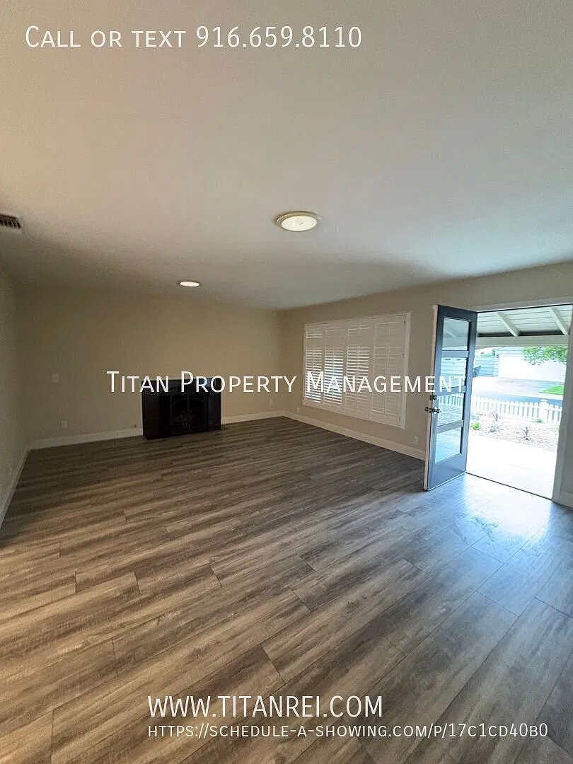 3 bed, 2.0 bath, 1914 sqft, $2,975 — Photo 2