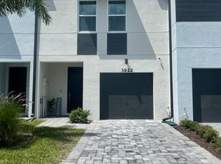 3922 SE Caladium Ct, Stuart, FL 34997